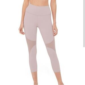 ALO Coast Capri high waist leggings mauve size medium